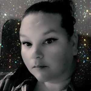 Meet your Posher, Candace